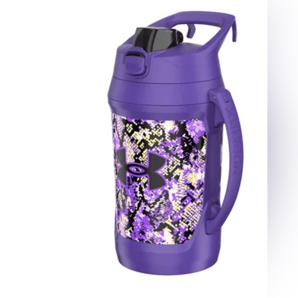 64 Oz Under Armour Playmaker Jug 64 Oz. Water Bottle Purple Python NWT